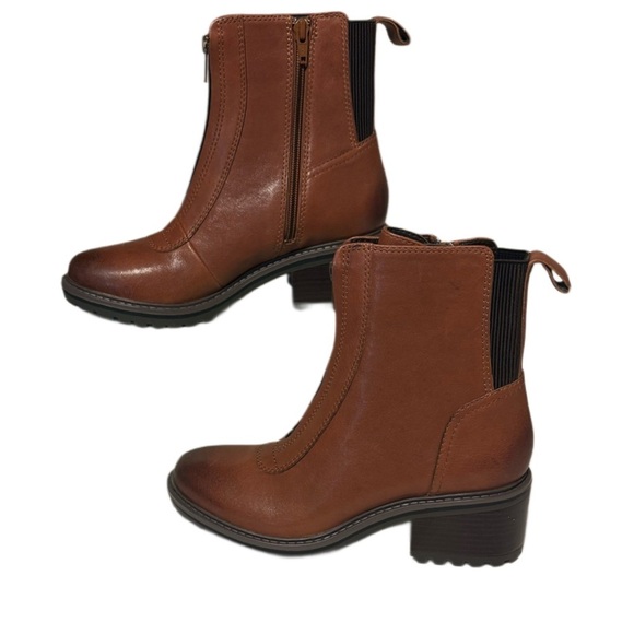 Salvia Shoes - Chic Brown Ankle Boots